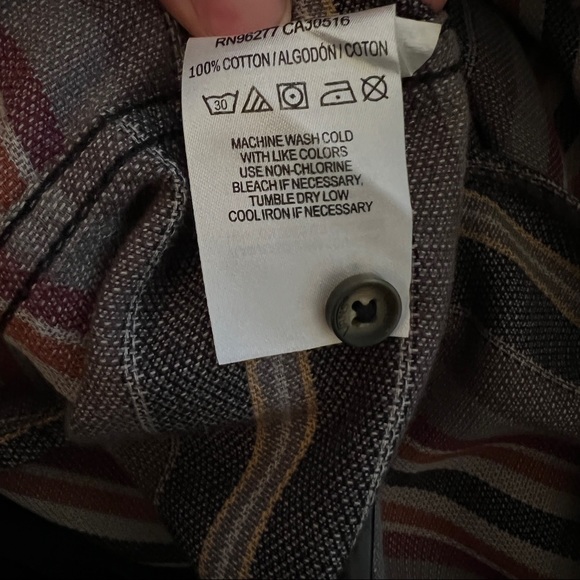 VANS Men’s Casual Button Down Shirt - Picture 4 of 8